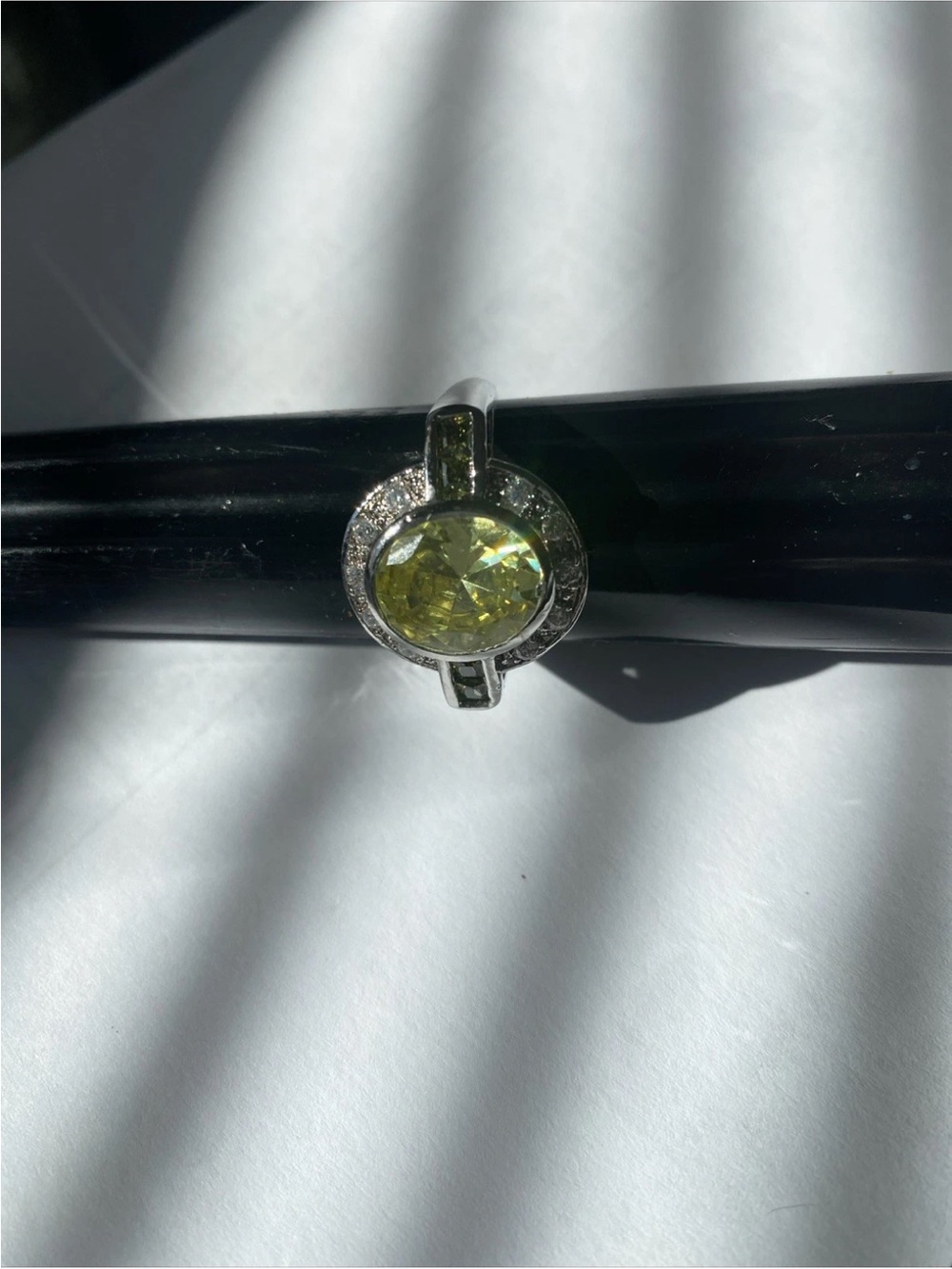 Silver Ring with Round Yellow-Green Gemstone 10